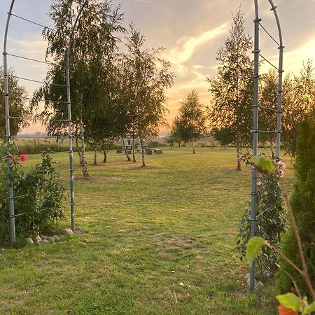Nowe Apartamenty Ostoja - Nad Baltykiem - Cisza I Piekno Natury Zastan Esterno foto